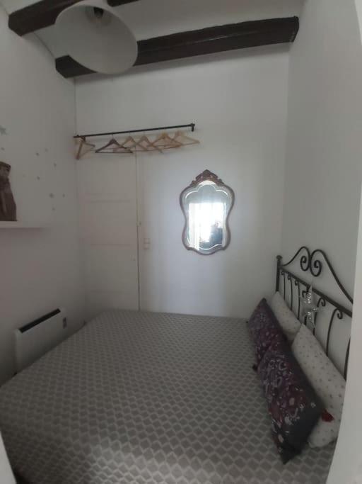 Small Room In Sants With Huge Terrace Barcelona Ngoại thất bức ảnh