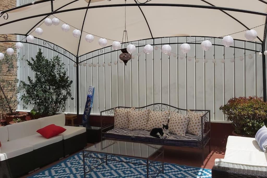 Small Room In Sants With Huge Terrace Barcelona Ngoại thất bức ảnh