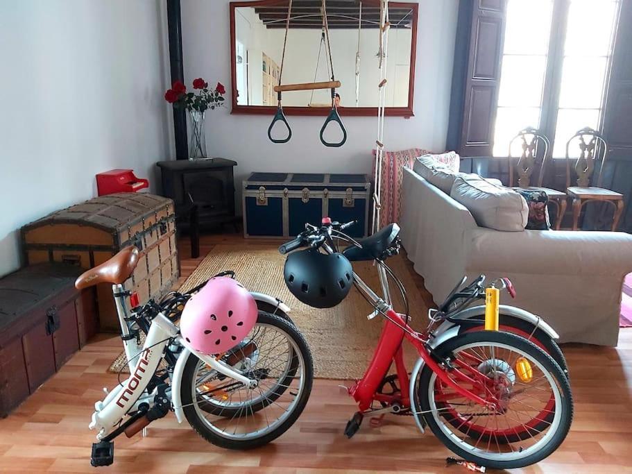 Small Room In Sants With Huge Terrace Barcelona Ngoại thất bức ảnh