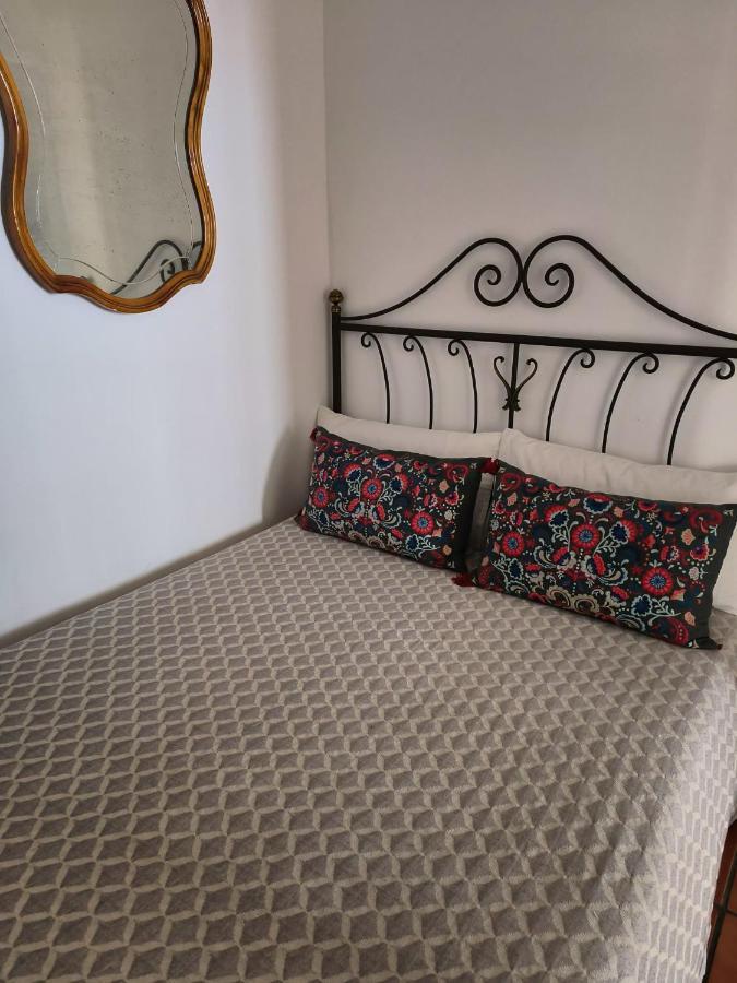 Small Room In Sants With Huge Terrace Barcelona Ngoại thất bức ảnh